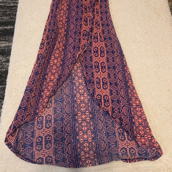 Blue and pink dress - Picture 4 of 4